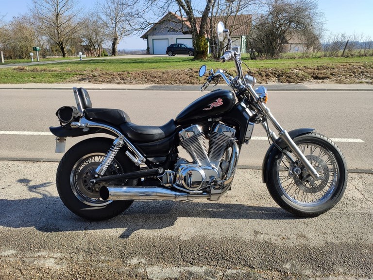 1400 Intruder
